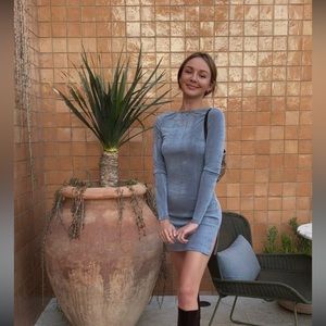 Lioness backless dress